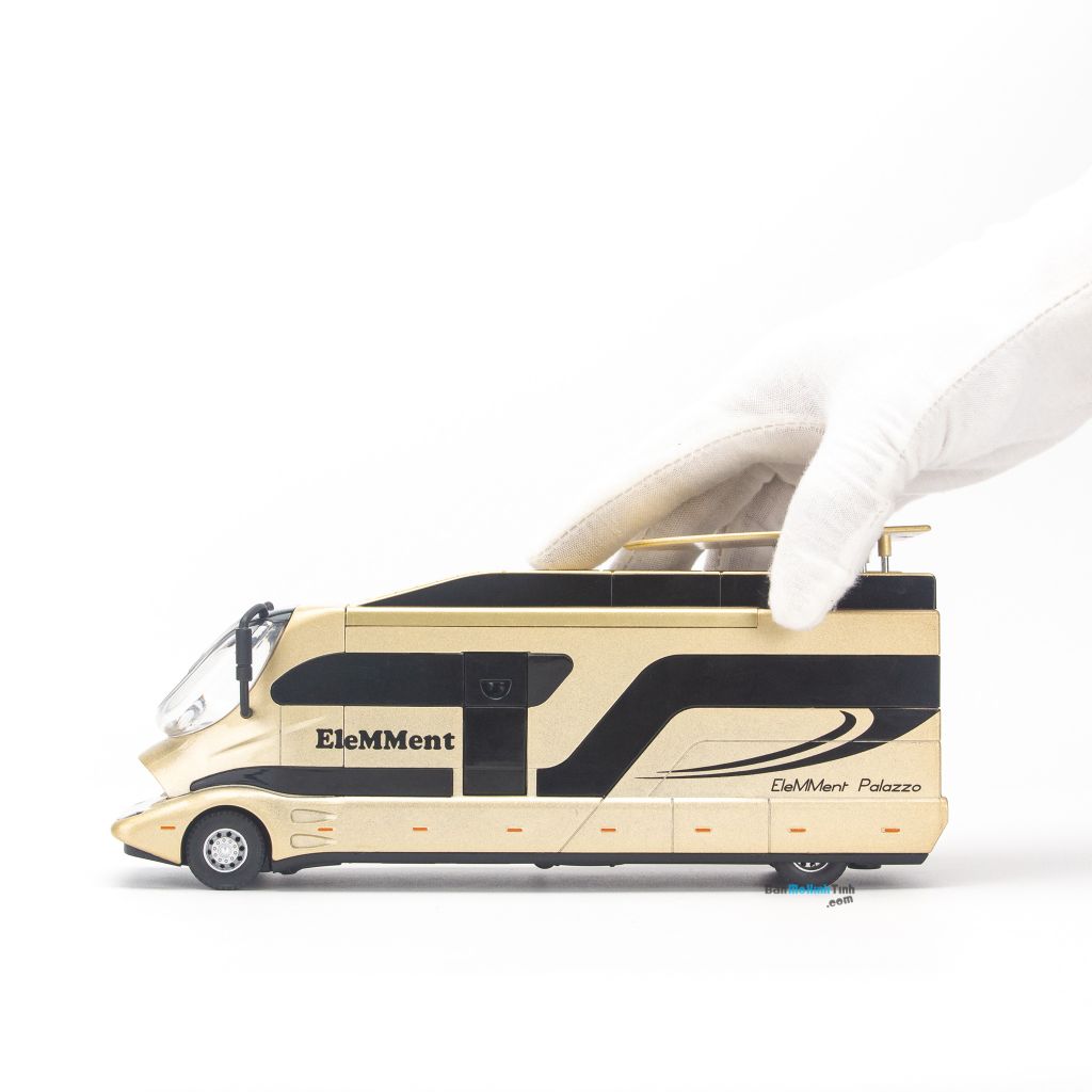 Mô hình xe khách hạng sang chở xe đua Kaiwei Set A