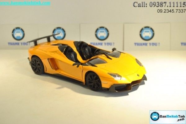 Mô hình xe Lamborghini Aventador J 1:24 MZ