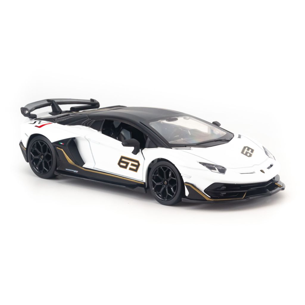  Mô hình xe Lamborghini Aventador SVJ 63 1:24 CCA 