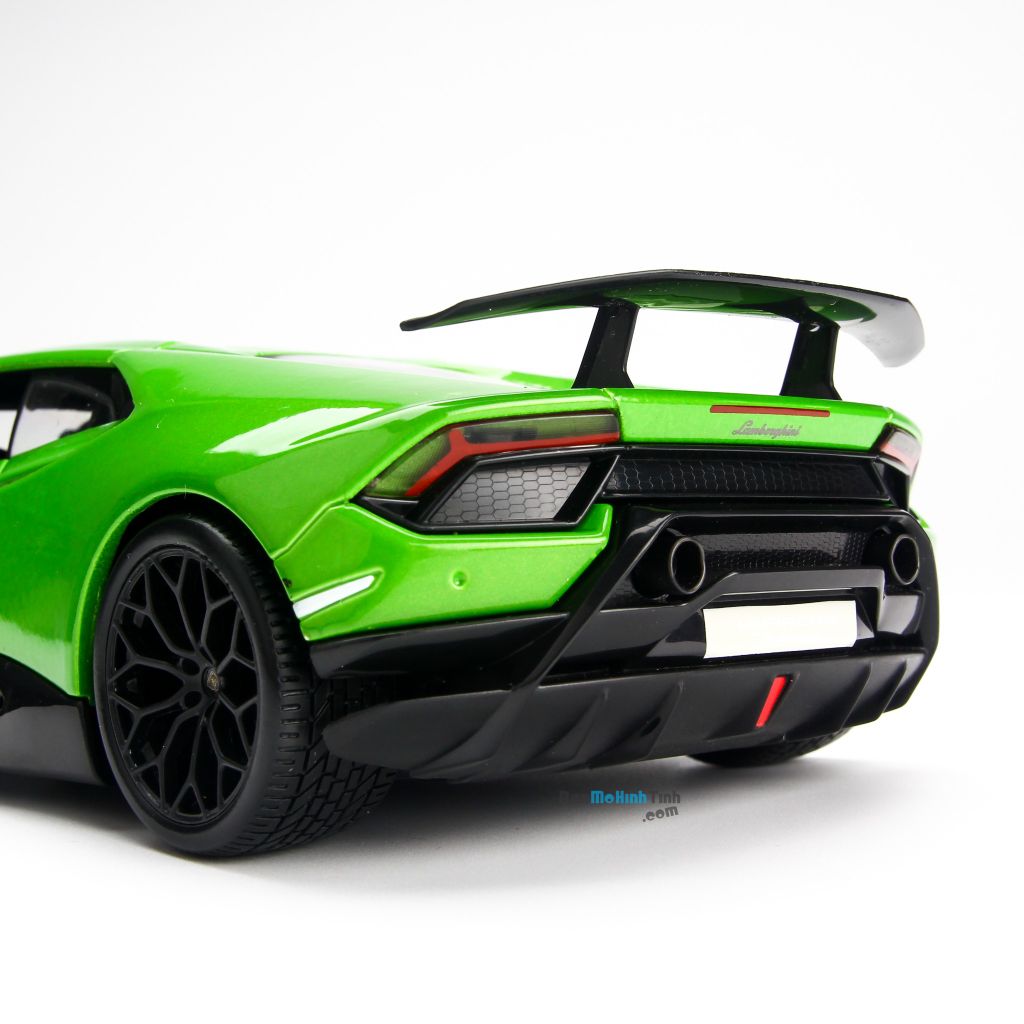 Mô hình xe Lamborghini Huracan Performante 1:18 Maisto Green –  