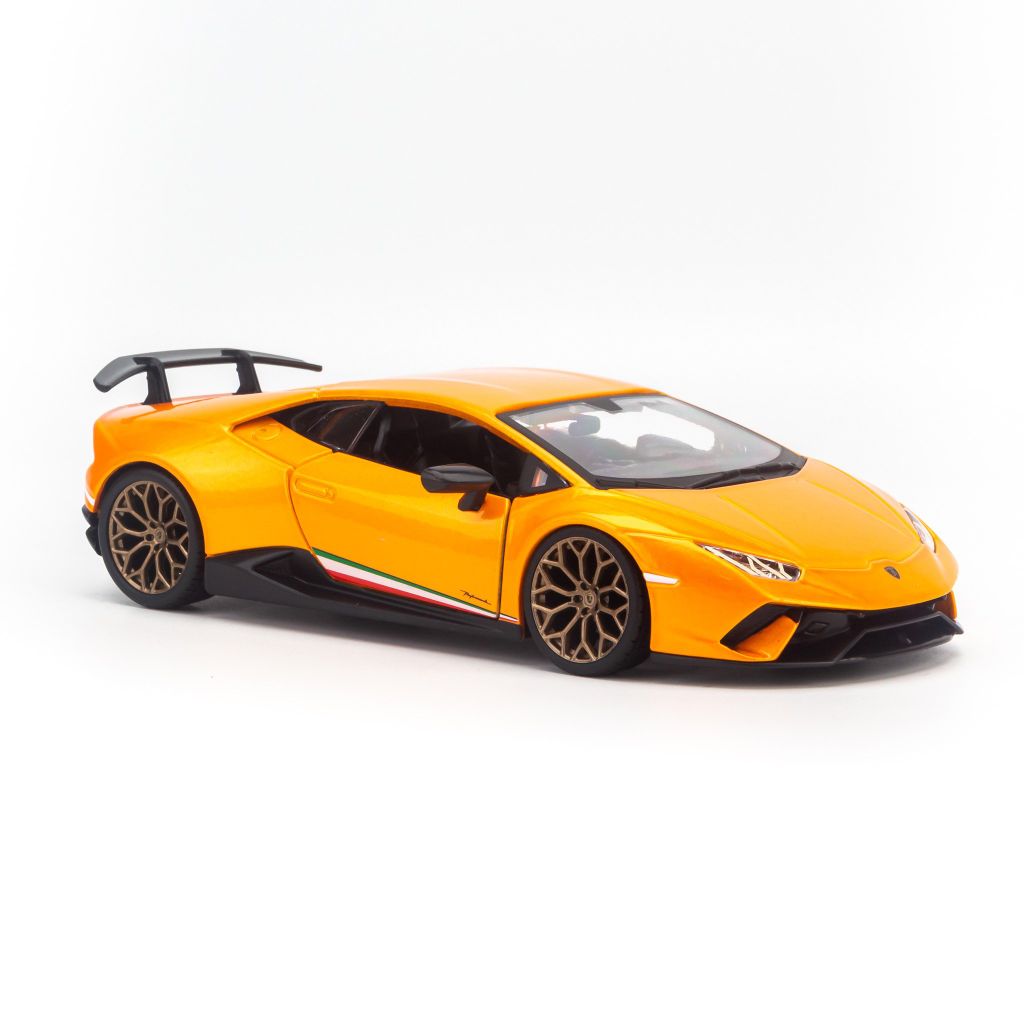  Mô hình xe Lamborghini Huracan Performante Orange 1:24 Bburago 