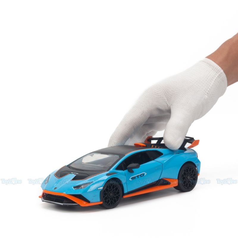 Mô hình xe Lamborghini Huracan STO 1:24 CCA