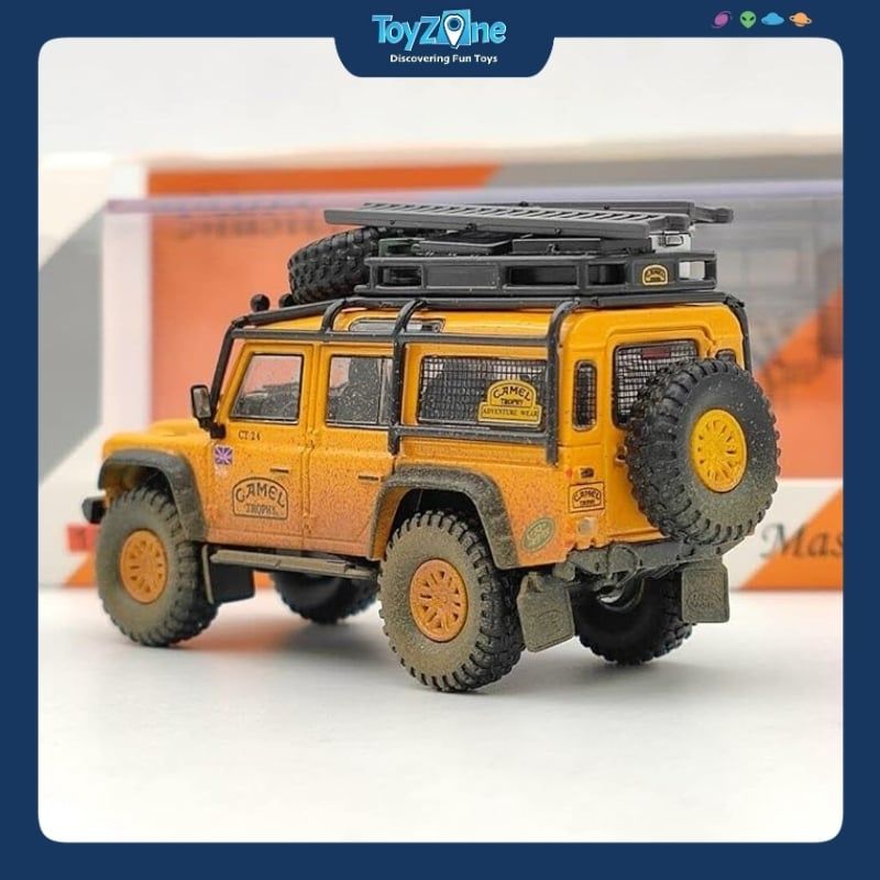 Mô hình xe Land Rover Defender 110 1:64 Master