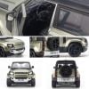Mô hình xe Land Rover Defender 110 2020 1:24 Bburago