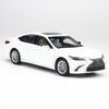 Mô hình xe Lexus ES300h White 1:18 Dealer