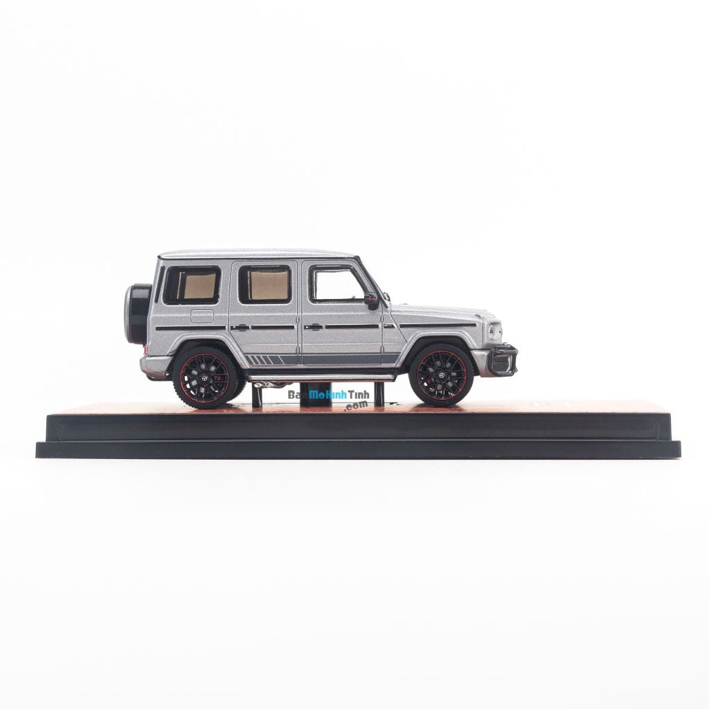  Mô hình xe Mercedes AMG G63 1:64 Tarmac Works 
