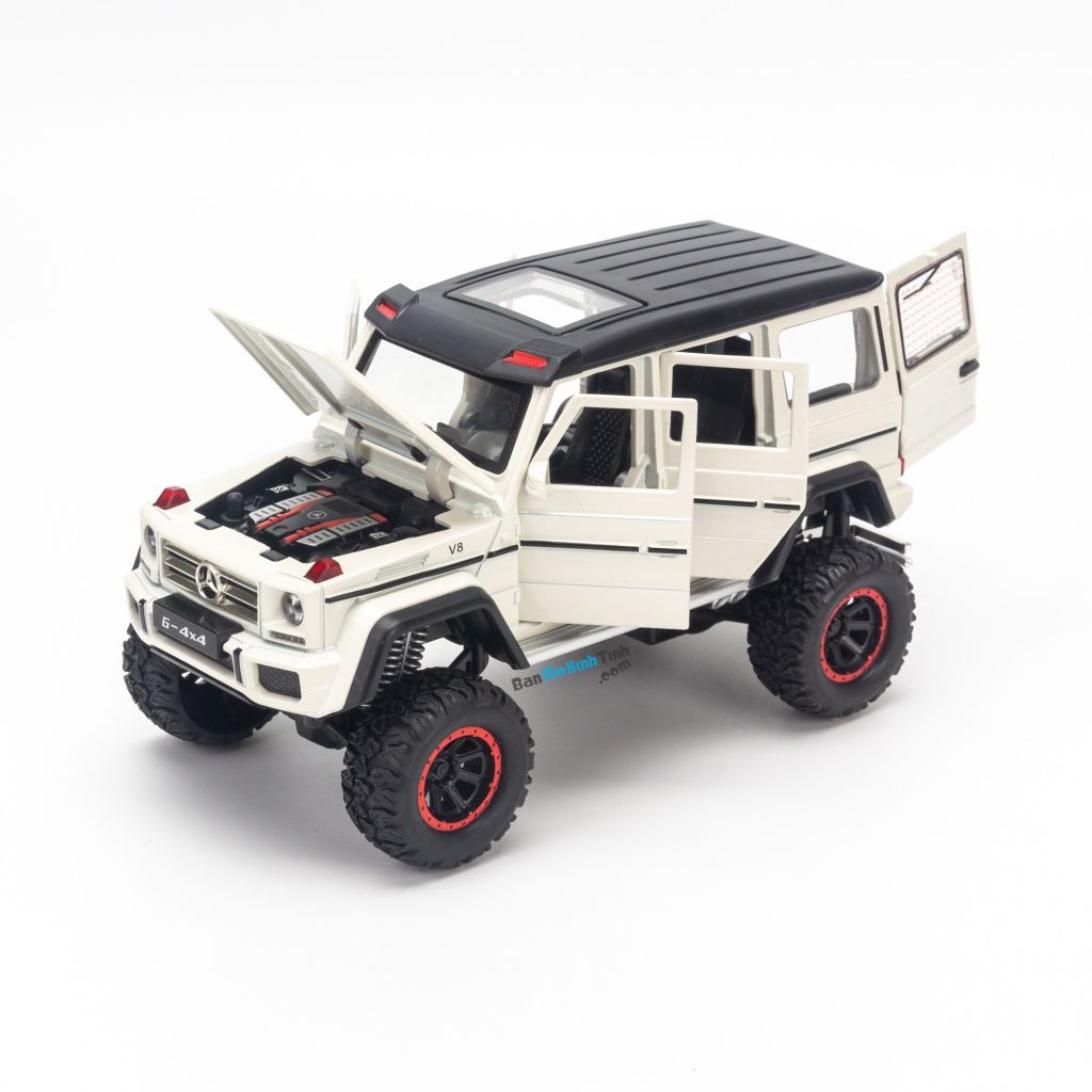 Mô hình xe Mercedes Benz G63 AMG 4x4 1:32 Chezhi White (5)