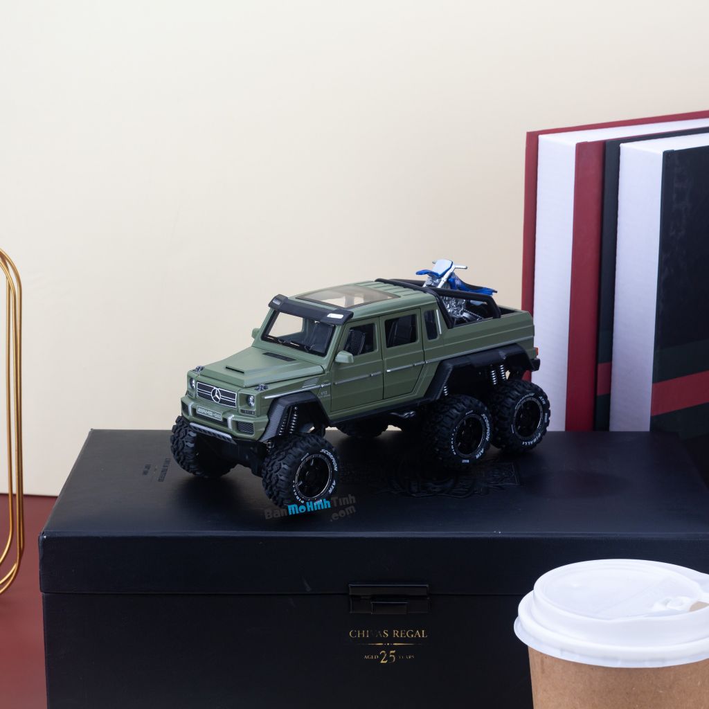 Mô hình xe Mercedes Benz G63 AMG 6x6 Black 1:24 XHD