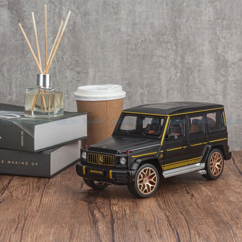 Mô hình xe Mercedes Benz G65 1:18 Miniauto
