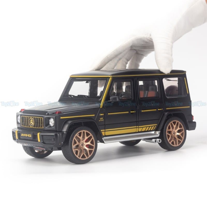 Mô hình xe Mercedes Benz G65 1:18 Miniauto