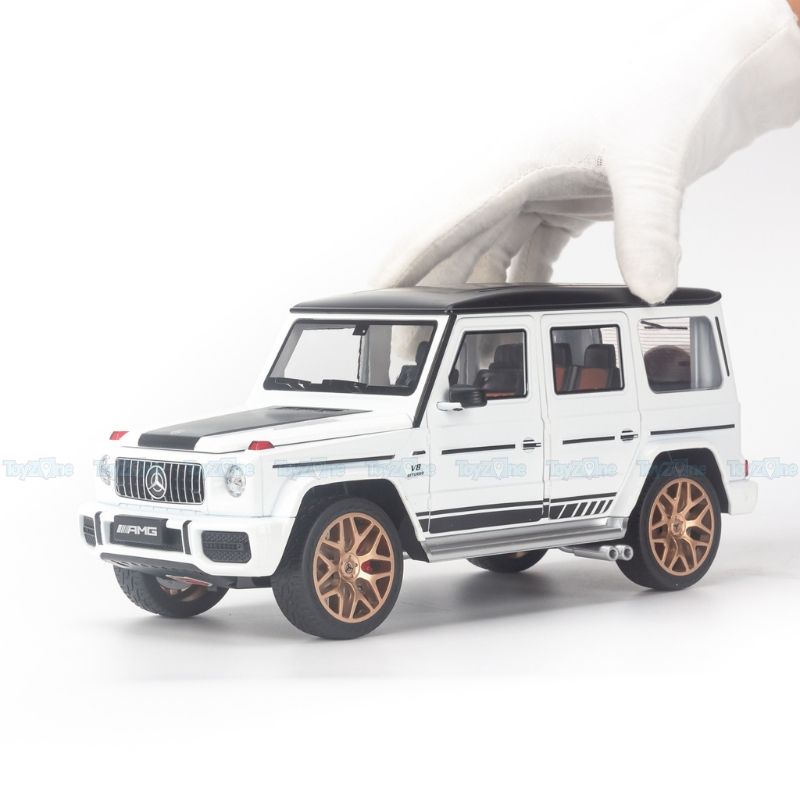 Mô hình xe Mercedes Benz G65 1:18 Miniauto