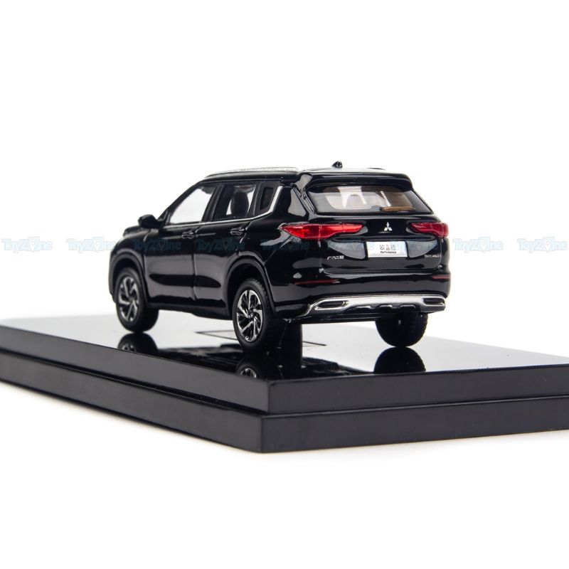 Mô hình xe Mitsubishi Outlander 2021 1:64 JKM