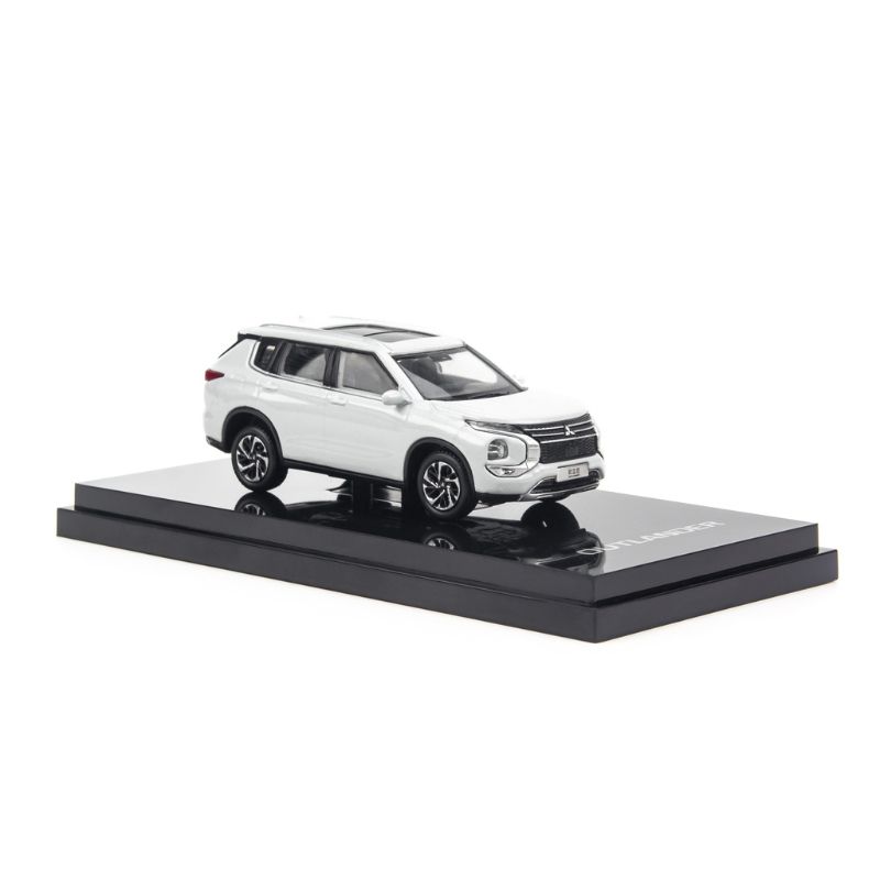 Mô hình xe Mitsubishi Outlander 2021 1:64 JKM