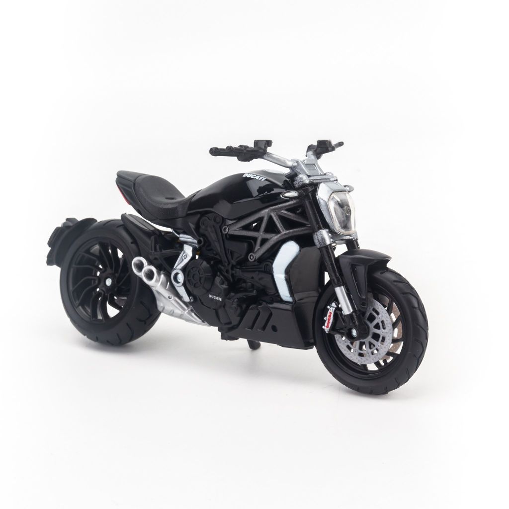  Mô hình xe mô tô Ducati X Diavel S Black 1:18 Bburago 