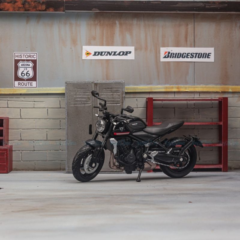 Mô hình xe mô tô Triumph Trident 660 1:18 WELLY