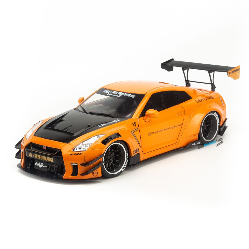 Mô hình xe Nissan GTR R35 LBWK 1:18 Solido – banmohinhtinh.com