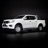  Mô hình xe Nissan Navara White 1:18 Dealer 