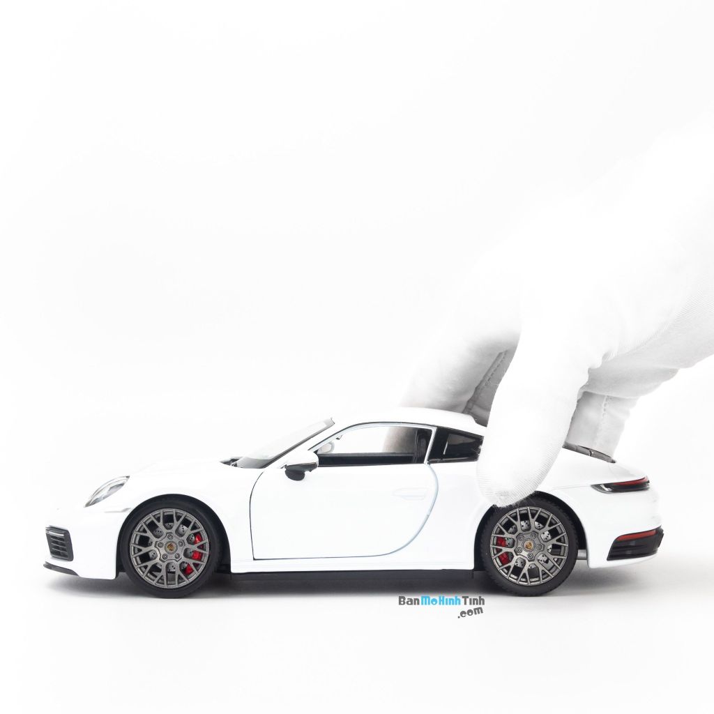 Mô hình xe Porsche 911 Carrera 4S (992) 1:24 Welly – 