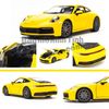 Mô hình xe Porsche 911 Carrera 4S (992) 1:24 Welly Yellow (3)