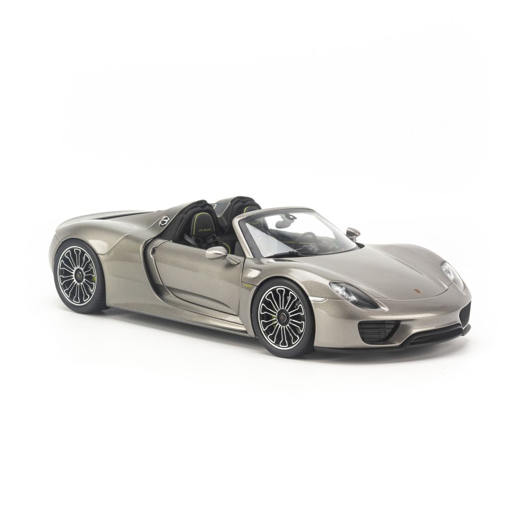  Mô hình xe Porsche 918 Spyder Grey 1:18 Welly-FX 18051C 