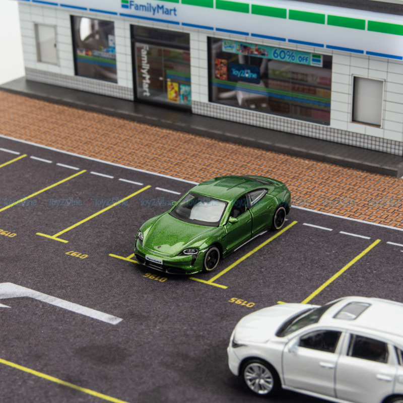 Mô hình xe Porsche Taycan Turbo S 1:64 Bburago