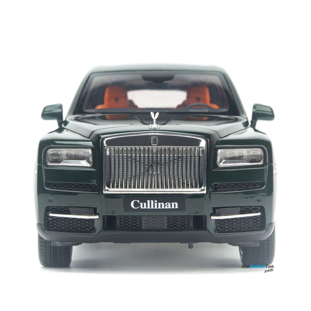 RollsRoyce Cullinan xanh ngọc lục bảo tái xuất Việt Nam nhanh chóng có đại gia chốt đơn hàng