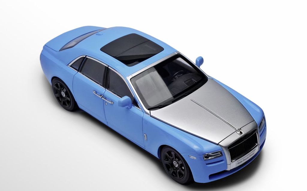  Mô hình xe Rolls Royce Ghost Full Color 1:18 Kyosho 