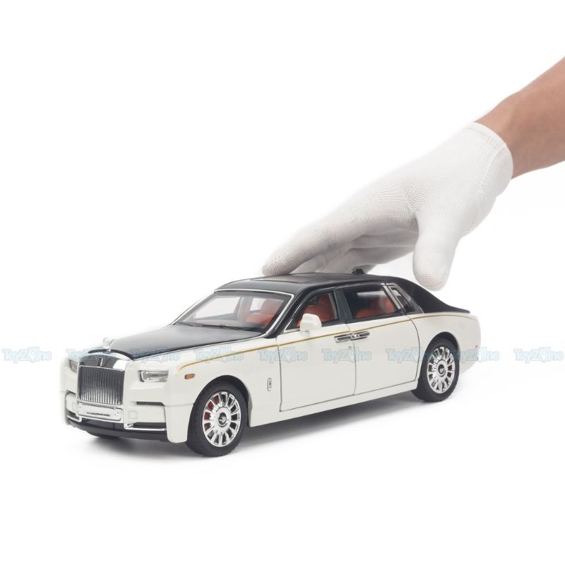 Mô hình xe Rolls Royce Phantom VIII 1:18 Chezhi