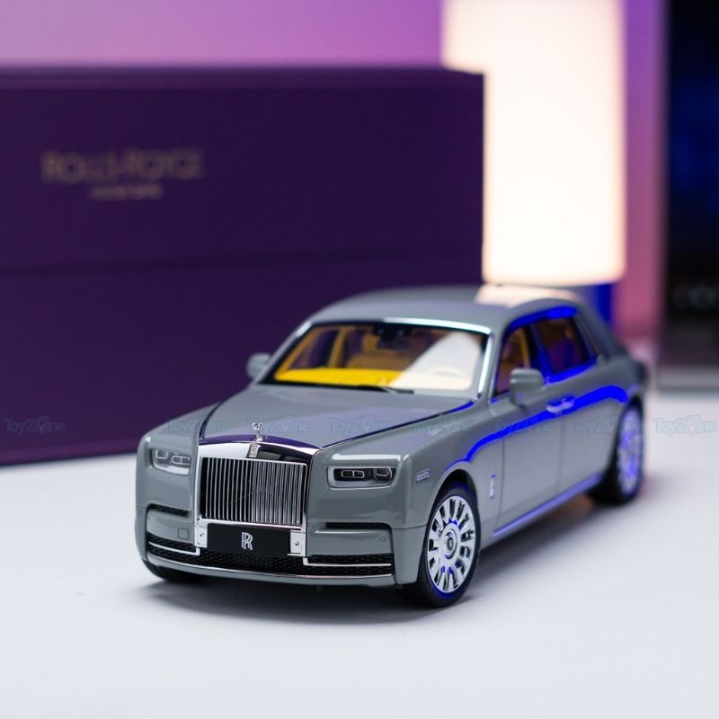 Mô hình xe Rolls Royce Phantom VIII 1:18 Kengfai