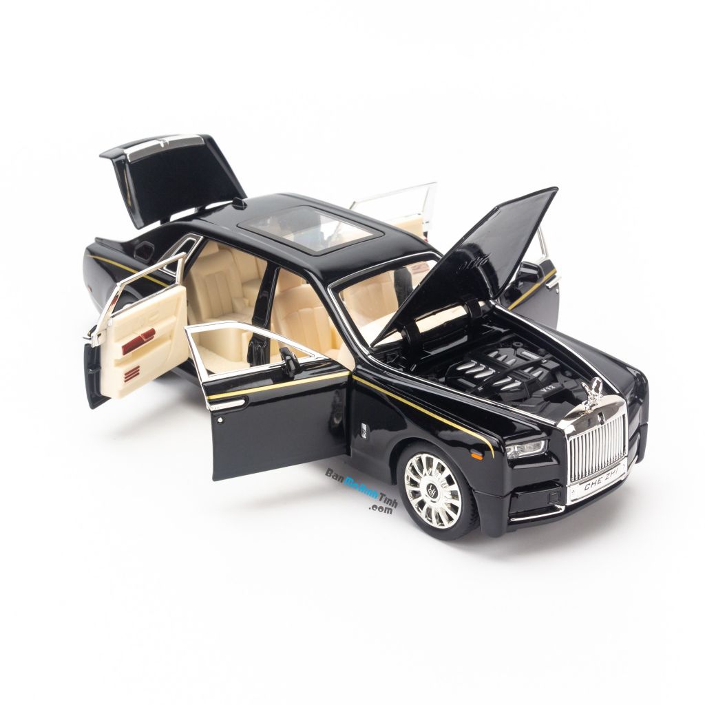 Cận cảnh mô hình RollsRoyce Cullinan đầu tiên tại Việt Nam trị giá bằng  một chiếc Toyota Camry