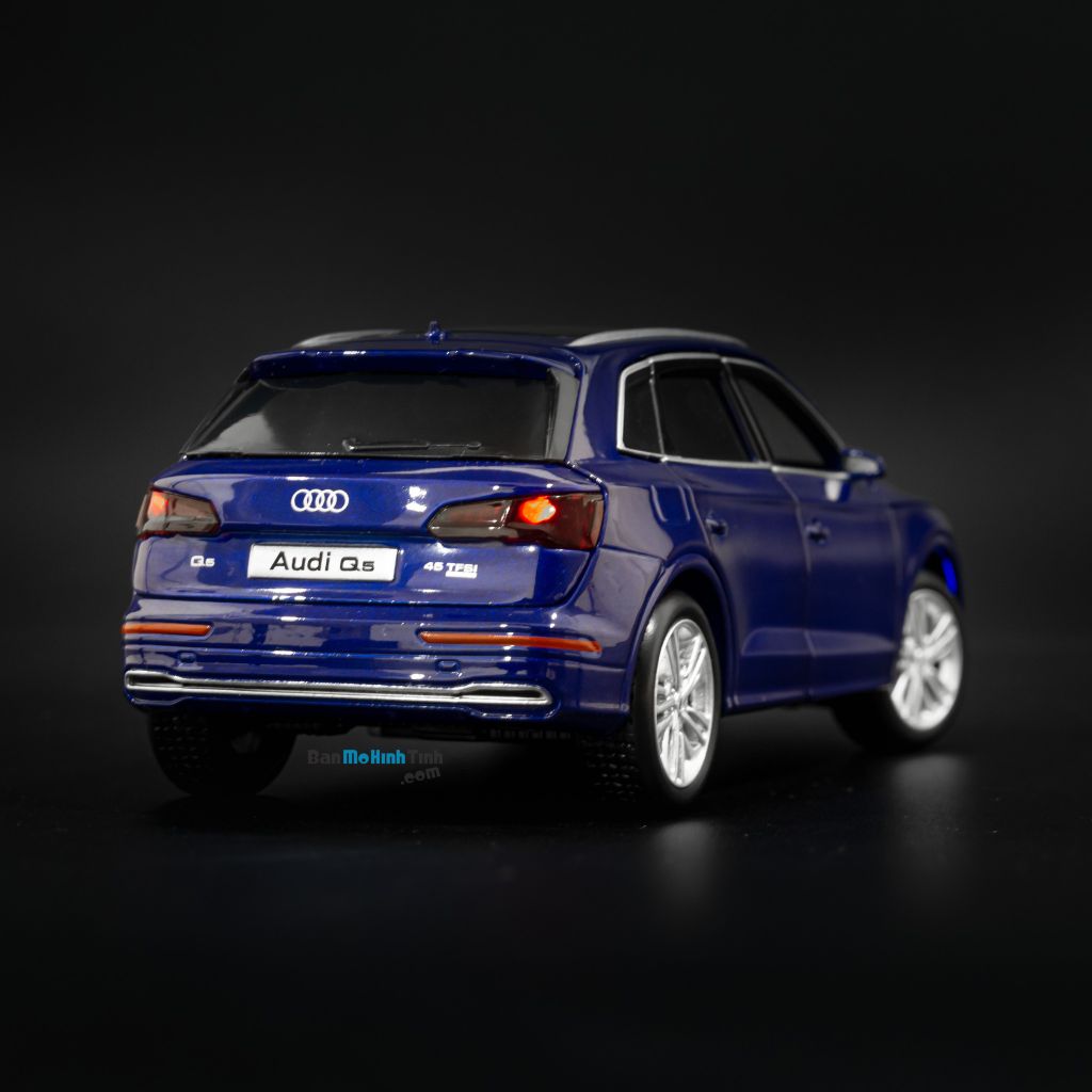 Mô hình xe Audi Q5 1:32 Jackiekim Blue (7)