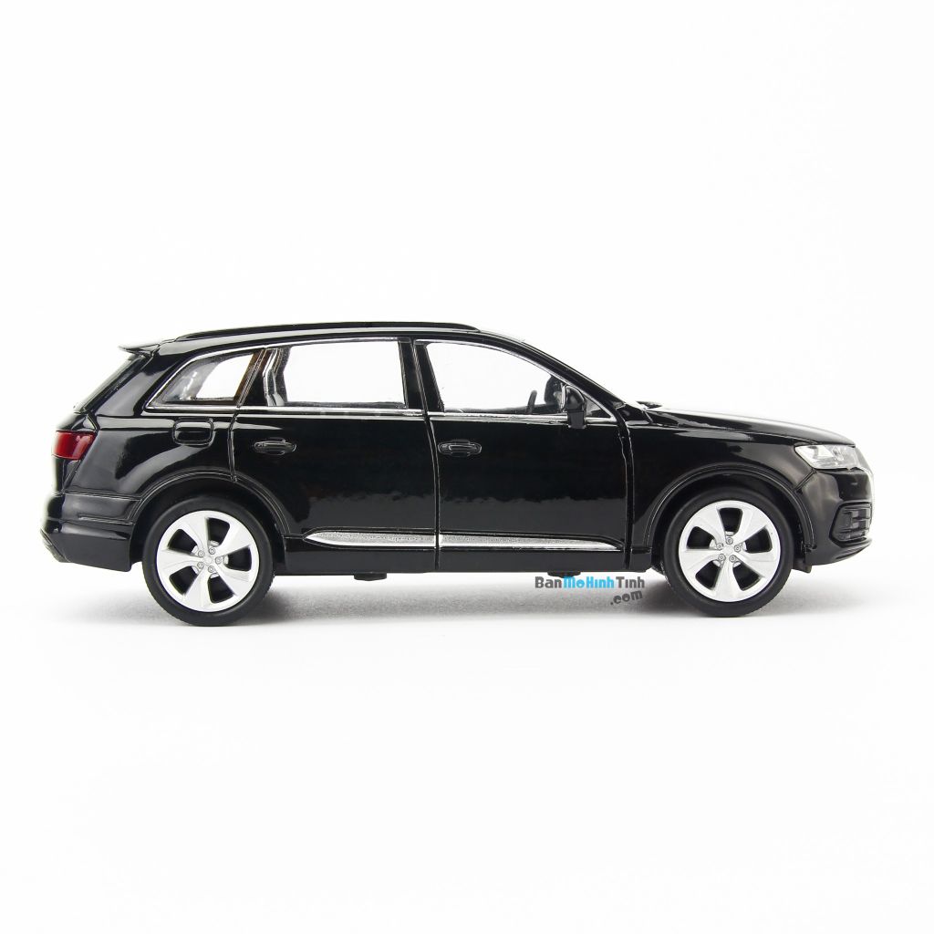 Mô hình xe suv Audi Q7 1:36 Welly Black (3)