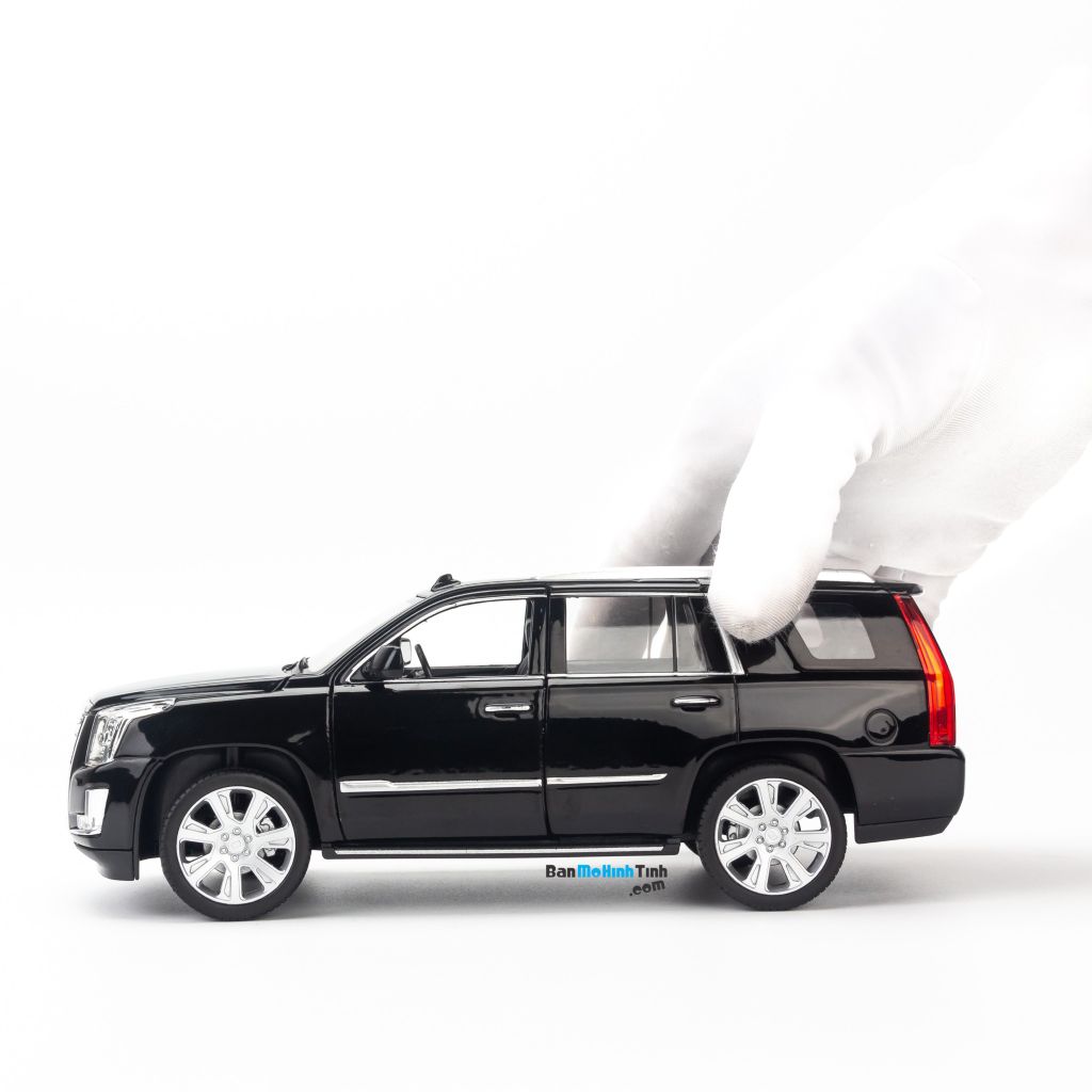 Cadillac Escalade 118 MotorHelix  Black  