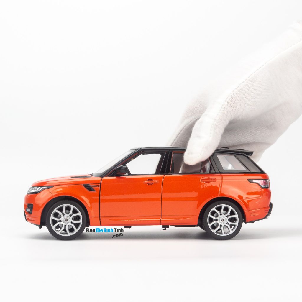Đồ Chơi Mô Hình Xe 132 Land Rover Range Rover  Double Horses 321831   Thân