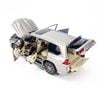 Mô hình xe Lexus LX570 1:18 Kyosho Silver (9)