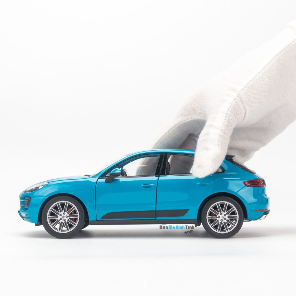  Mô hình xe Porsche Macan Turbo 1:24 Welly 