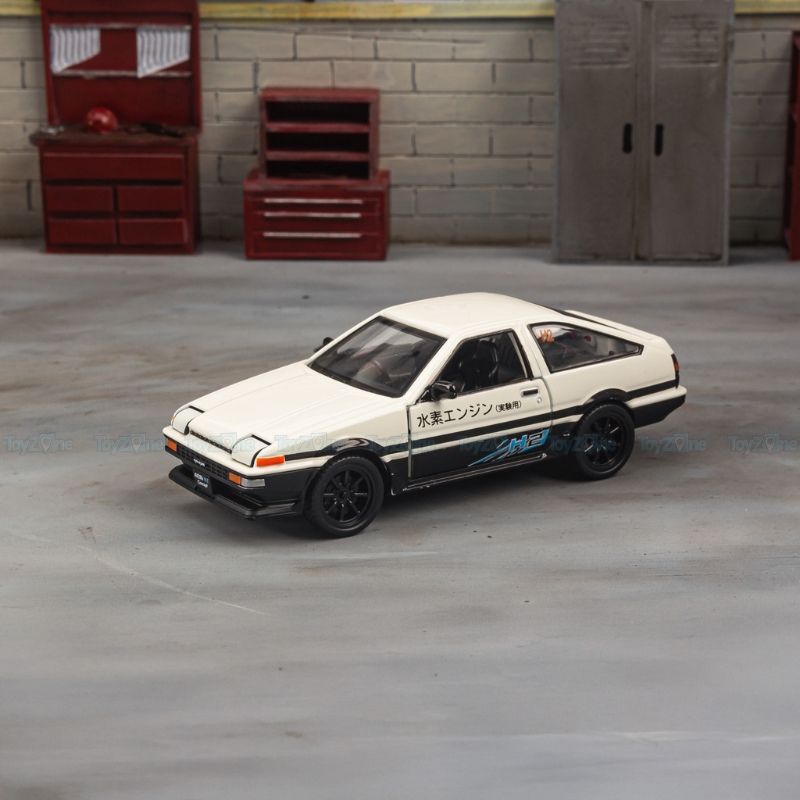 Mô hình xe Toyota AE86 1:37 CCA