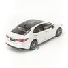 Mô hình xe Toyota Camry 2021 1:18 Paudi