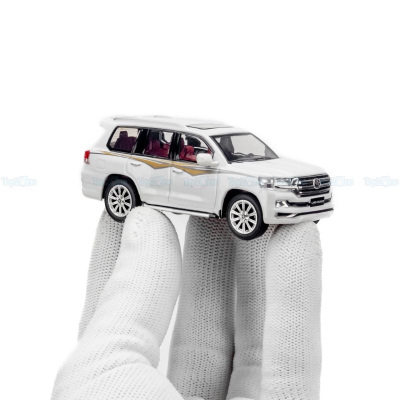  Mô hình xe Toyota Land Cruiser LC200 1:64 JKM 