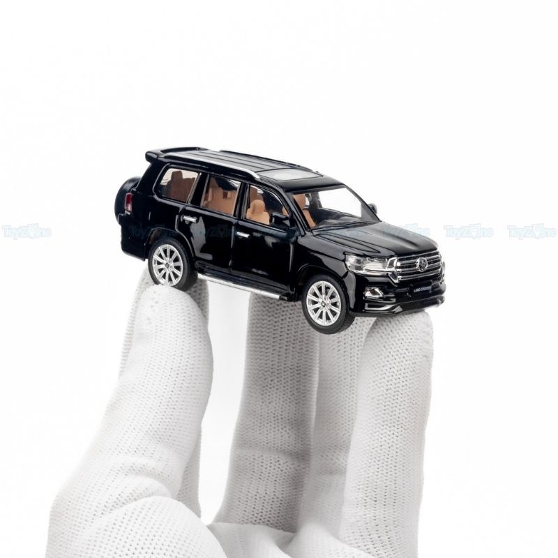 Mô hình xe Toyota Land Cruiser LC200 Spare Tire 1:64 JKM