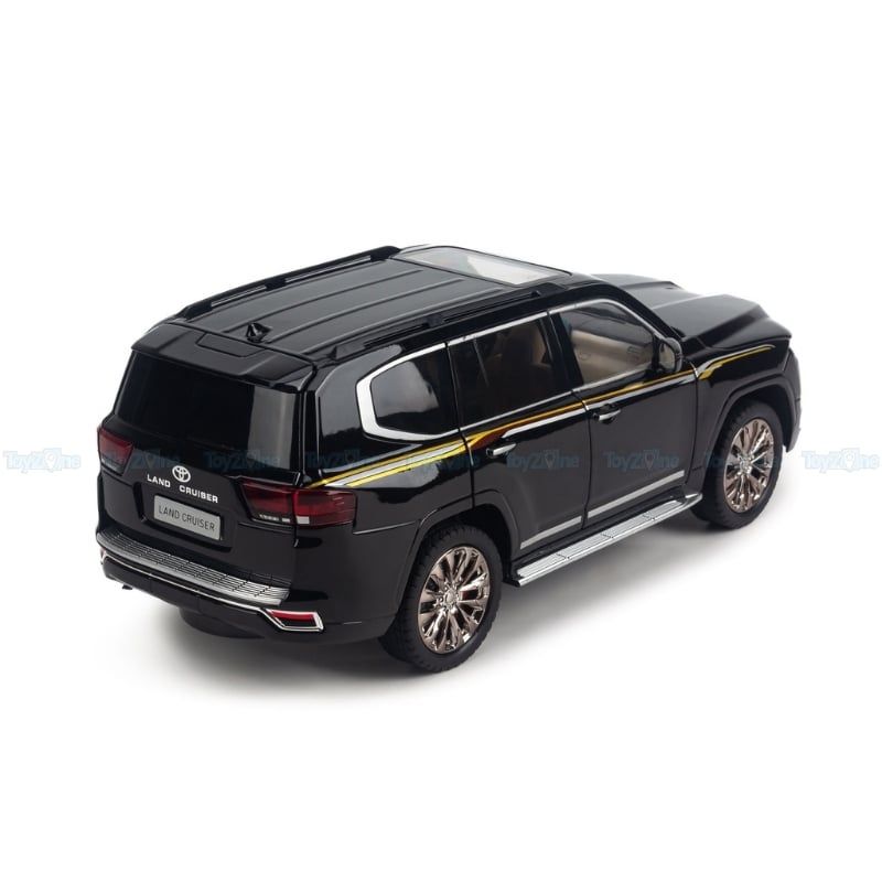  Mô hình xe Toyota Land Cruiser LC300 1:18 CHEZHI 