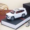  Mô hình xe Toyota Land Cruiser LC300 1:24 Jinlifang 