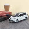 Mô hình xe Toyota Sienna 2022 1:18 Dealer