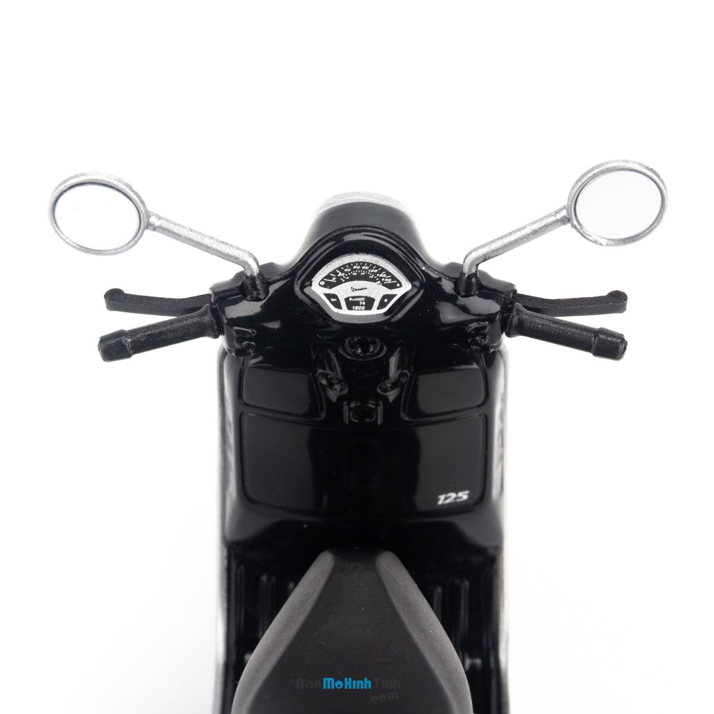 Mô hình xe Vespa GTS 125cc 2017 1:18 Welly Black (6)
