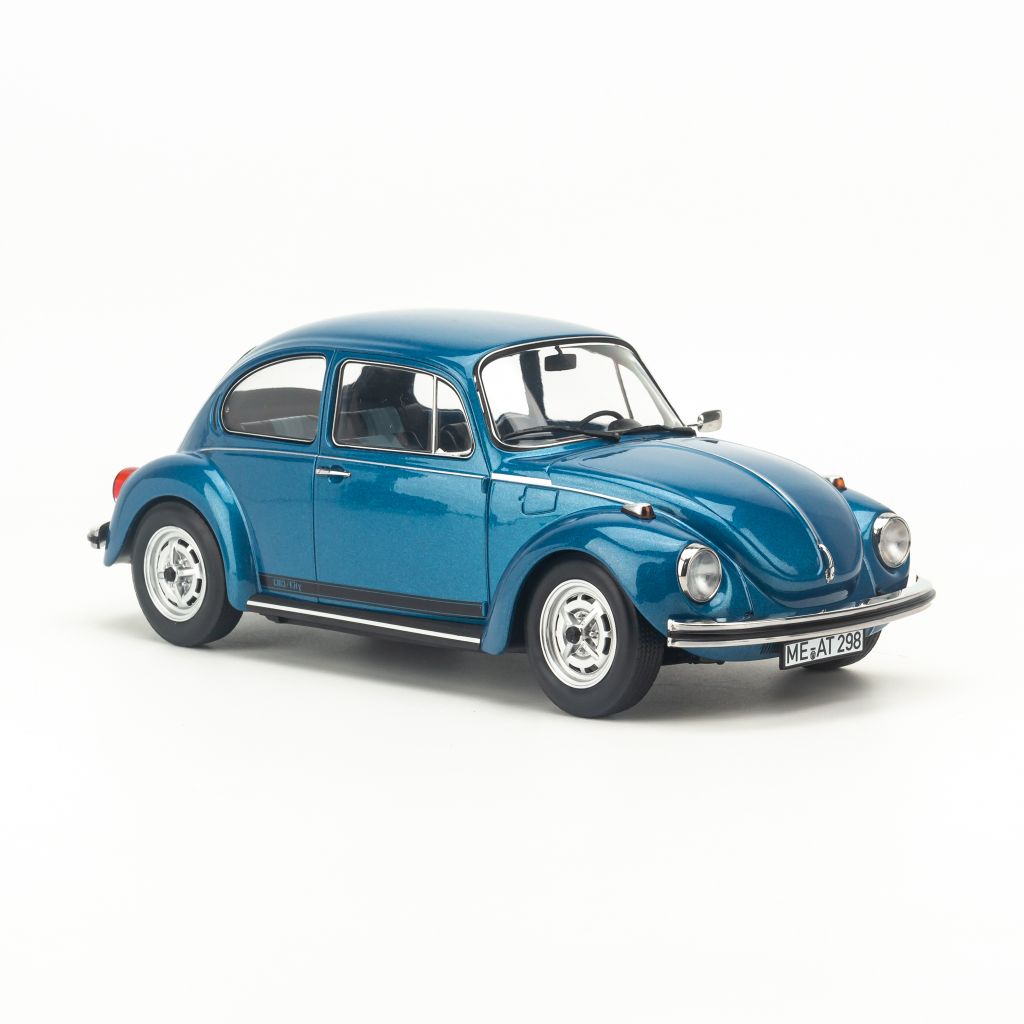  Mô hình xe Volkswagen 1303 1973 1:18 Norev 