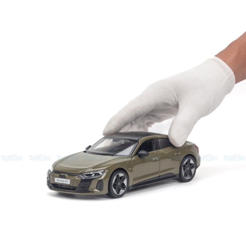 Mô hình xe Audi RS e-tron GT 2022 1:25 Maisto