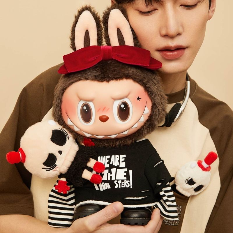 Mô hình Gấu bông Art Toys The Monsters Catch Me If You Like Me POP MART