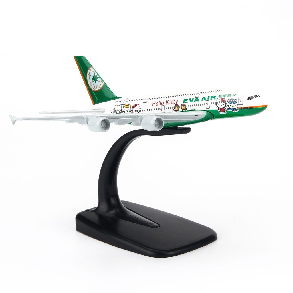 Mô hình máy bay tĩnh Eva Air Hello Kitty Green Airbus A380 16cm Everfly giá rẻ