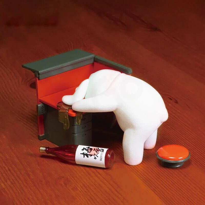 Mô hình đồ chơi Blind box Monday Bruce Series 2 After Work Drinks Toys Alliance