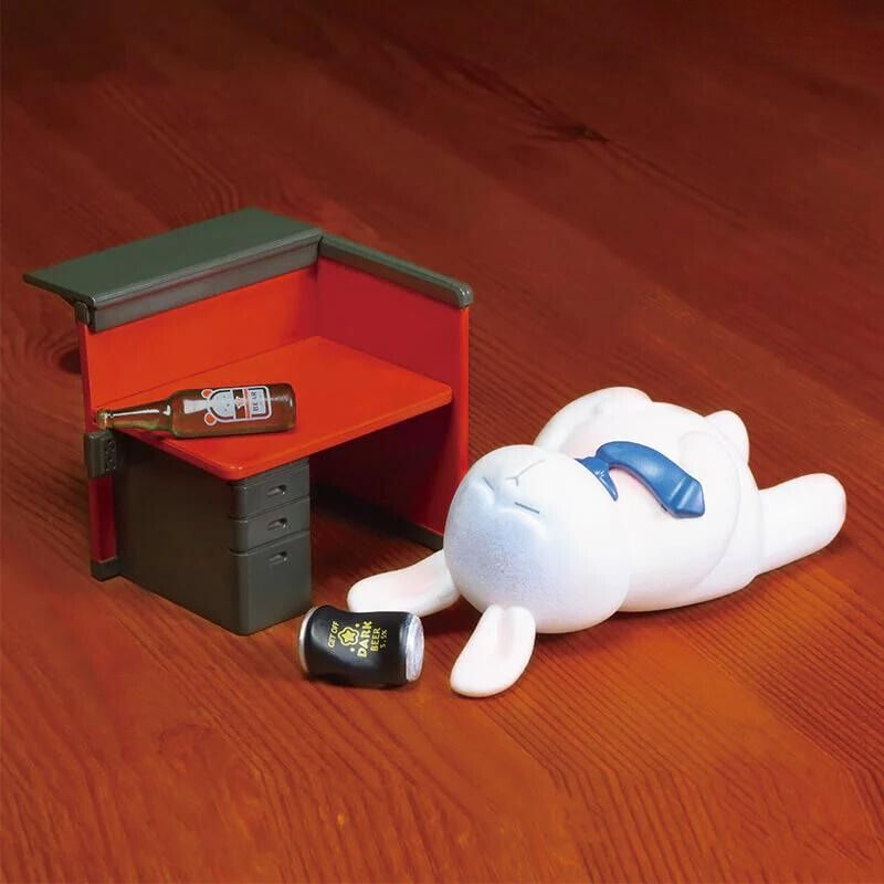 Mô hình đồ chơi Blind box Monday Bruce Series 2 After Work Drinks Toys Alliance